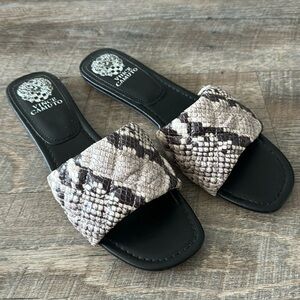 VINCE CAMUTO Leather Slides, Size 9/40